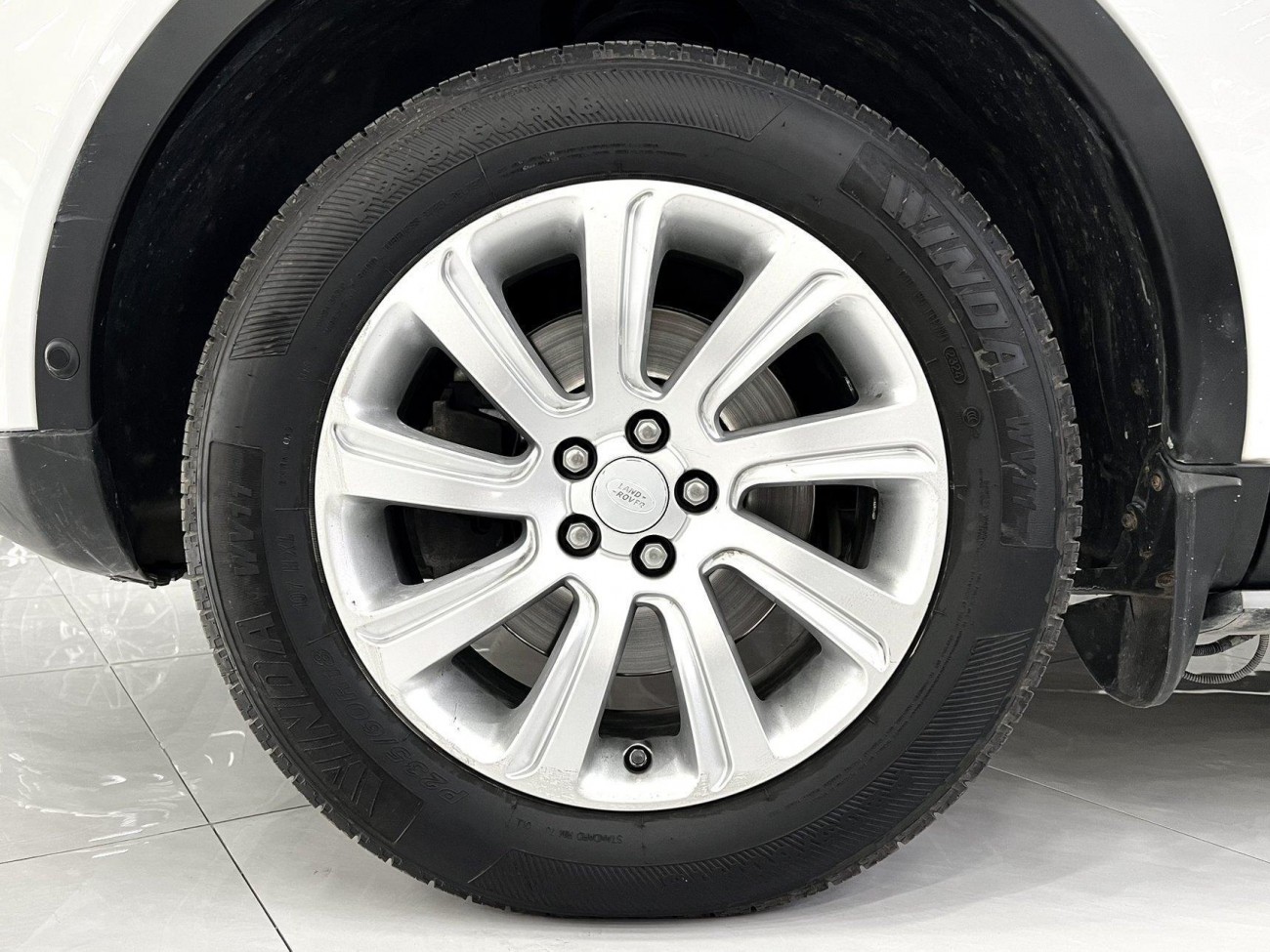 Land Rover Discovery 2020