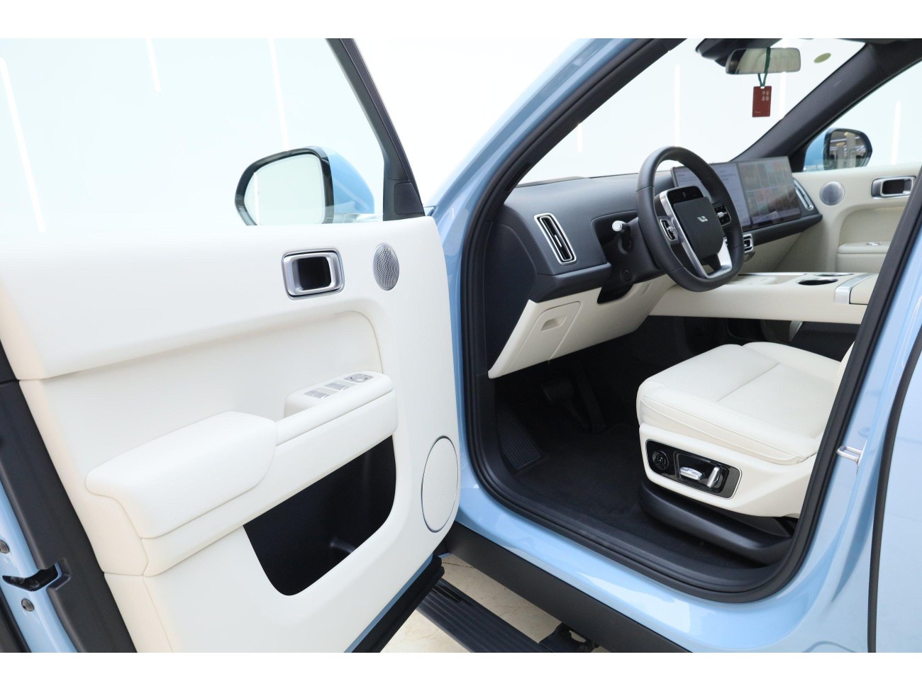 Li Auto L7 2025