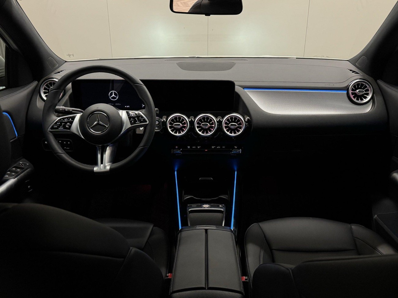 Mercedes-Benz GLA 200 2024