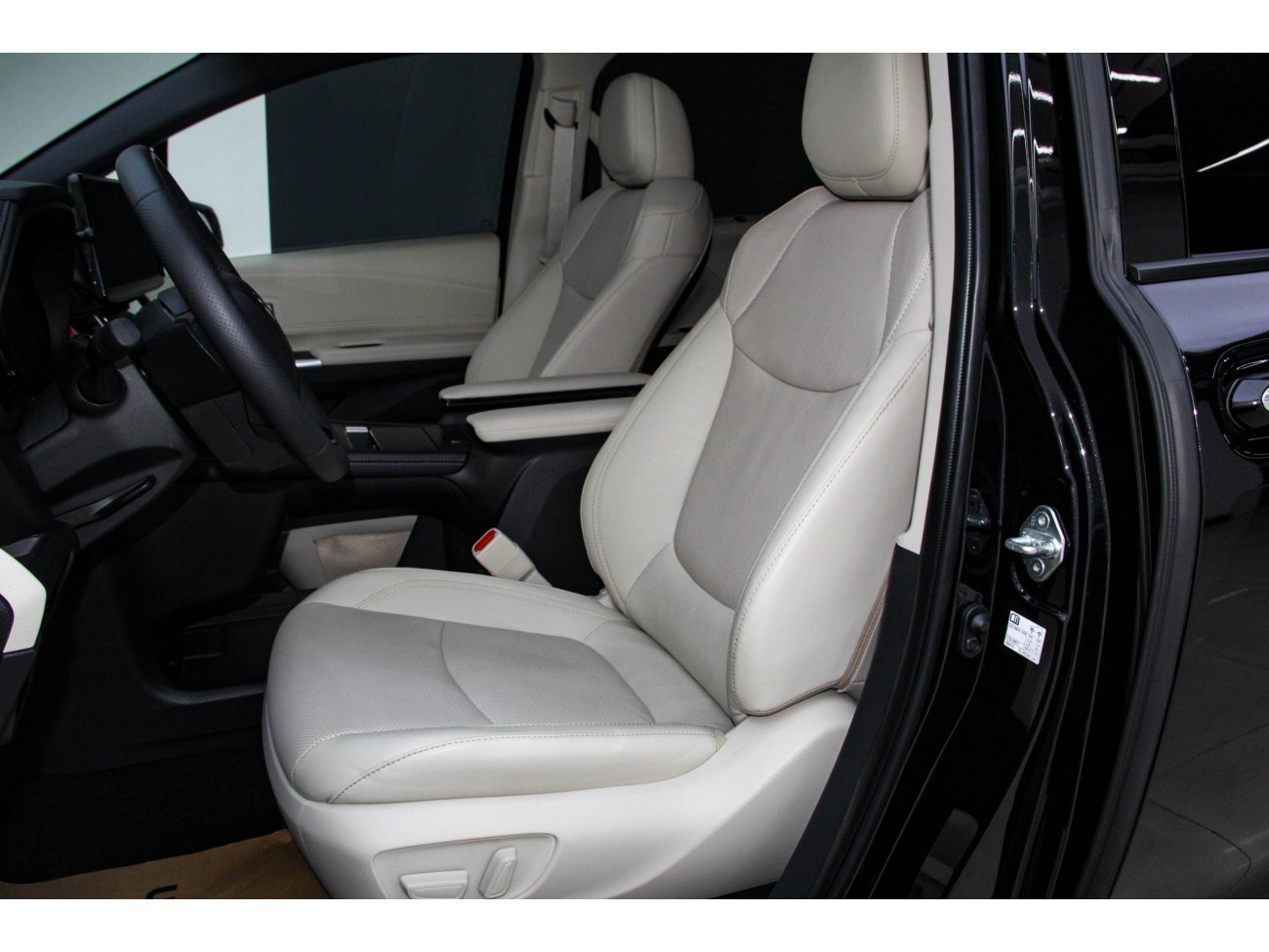 Toyota Sienna 2024