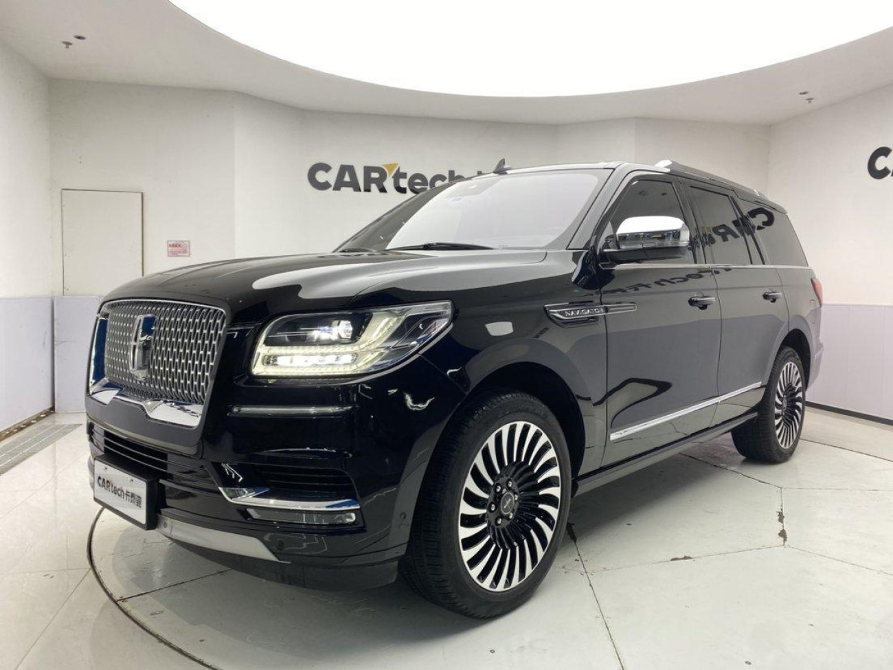 Lincoln Navigator 2020
