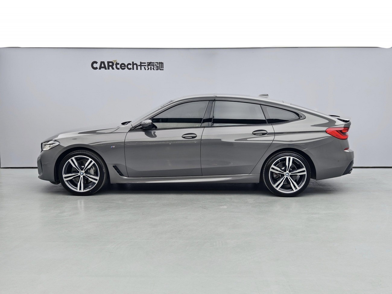 BMW 6GT 2021