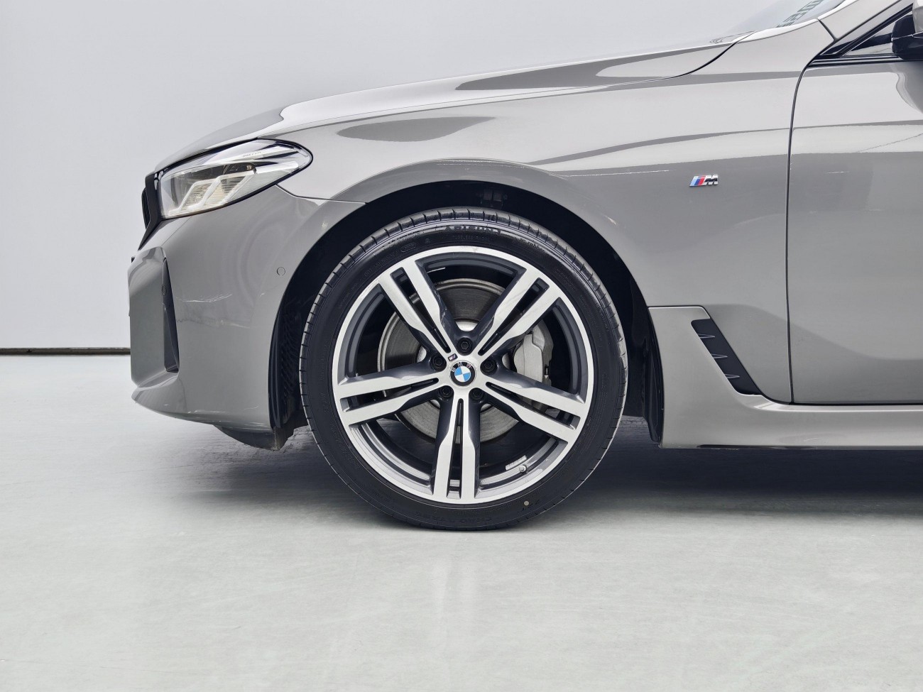 BMW 6GT 2021