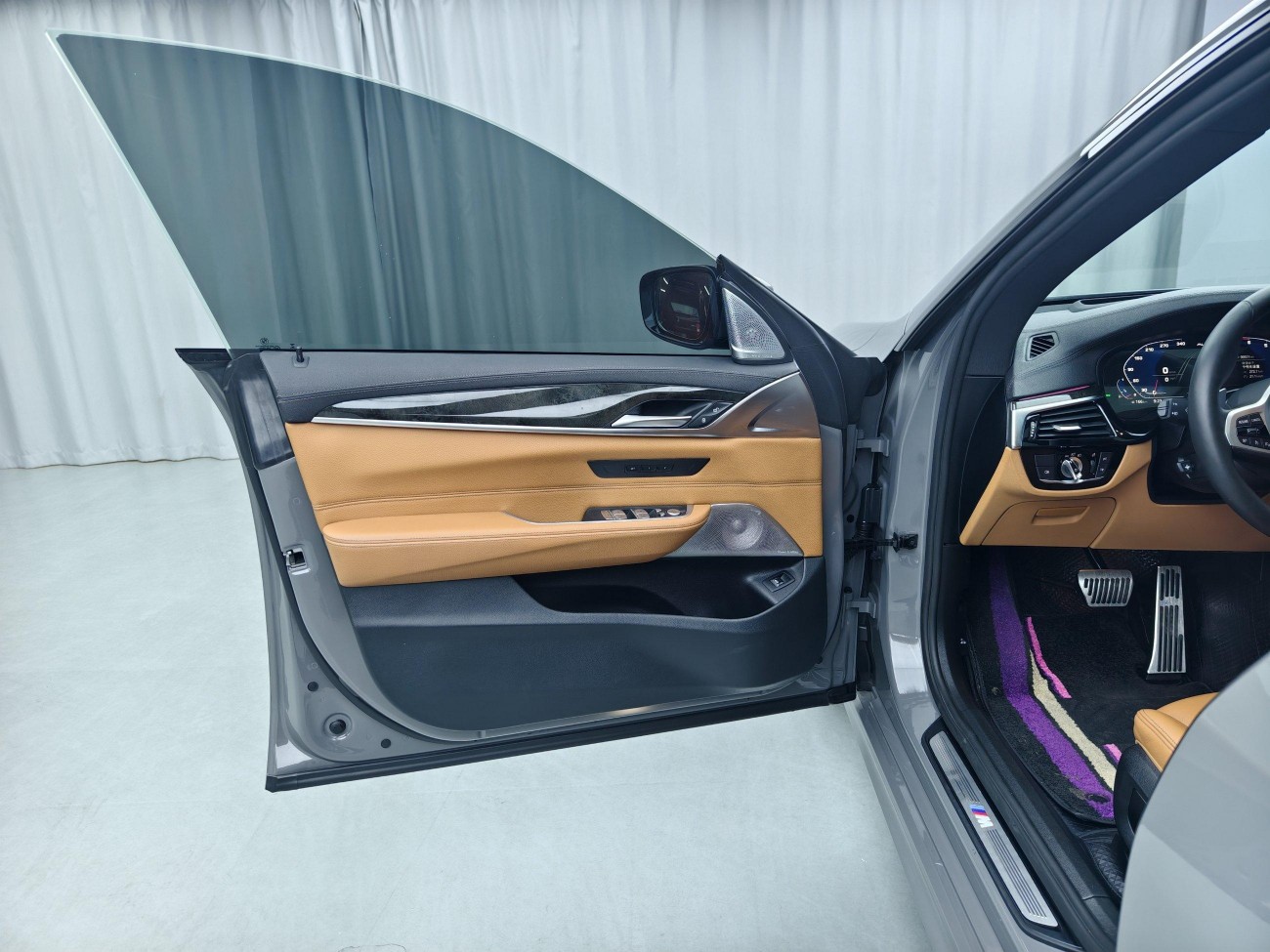BMW 6GT 2021