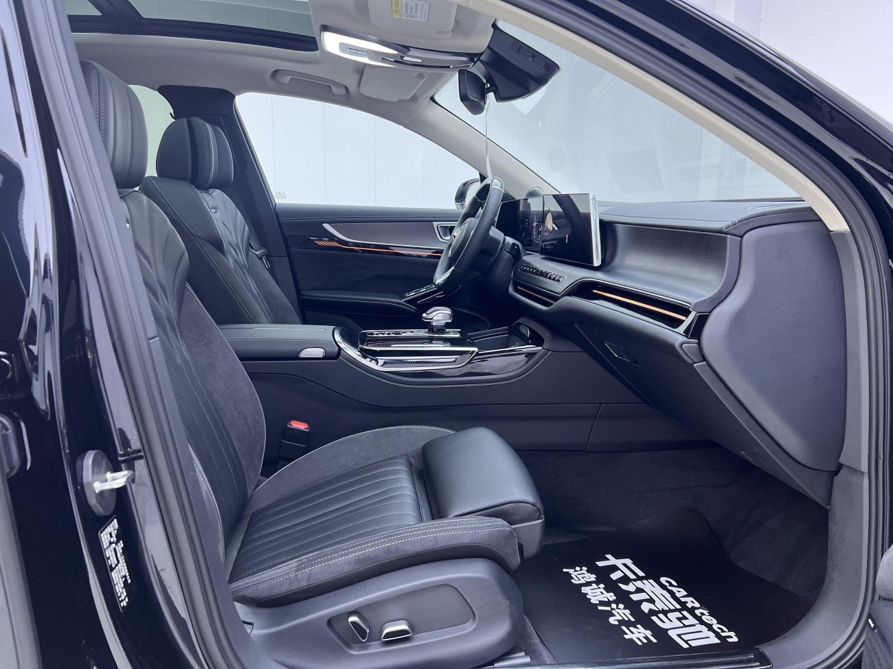 Hongqi H9 2024