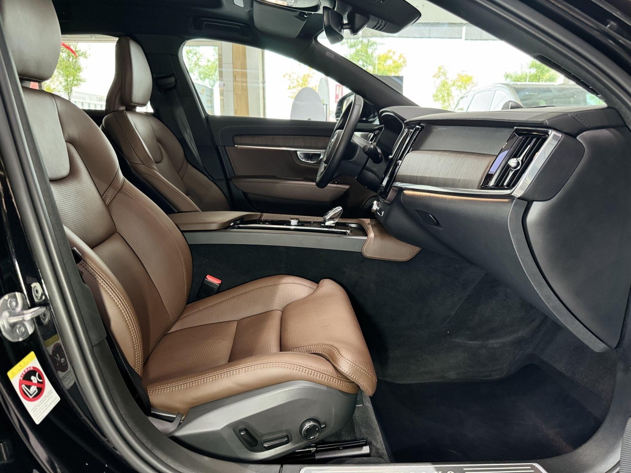 Volvo S90 2024