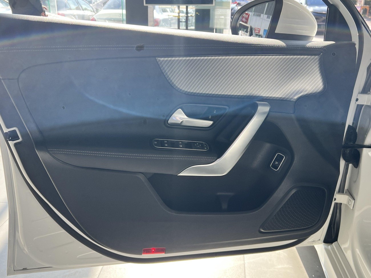Mercedes-Benz A 200 L 2023