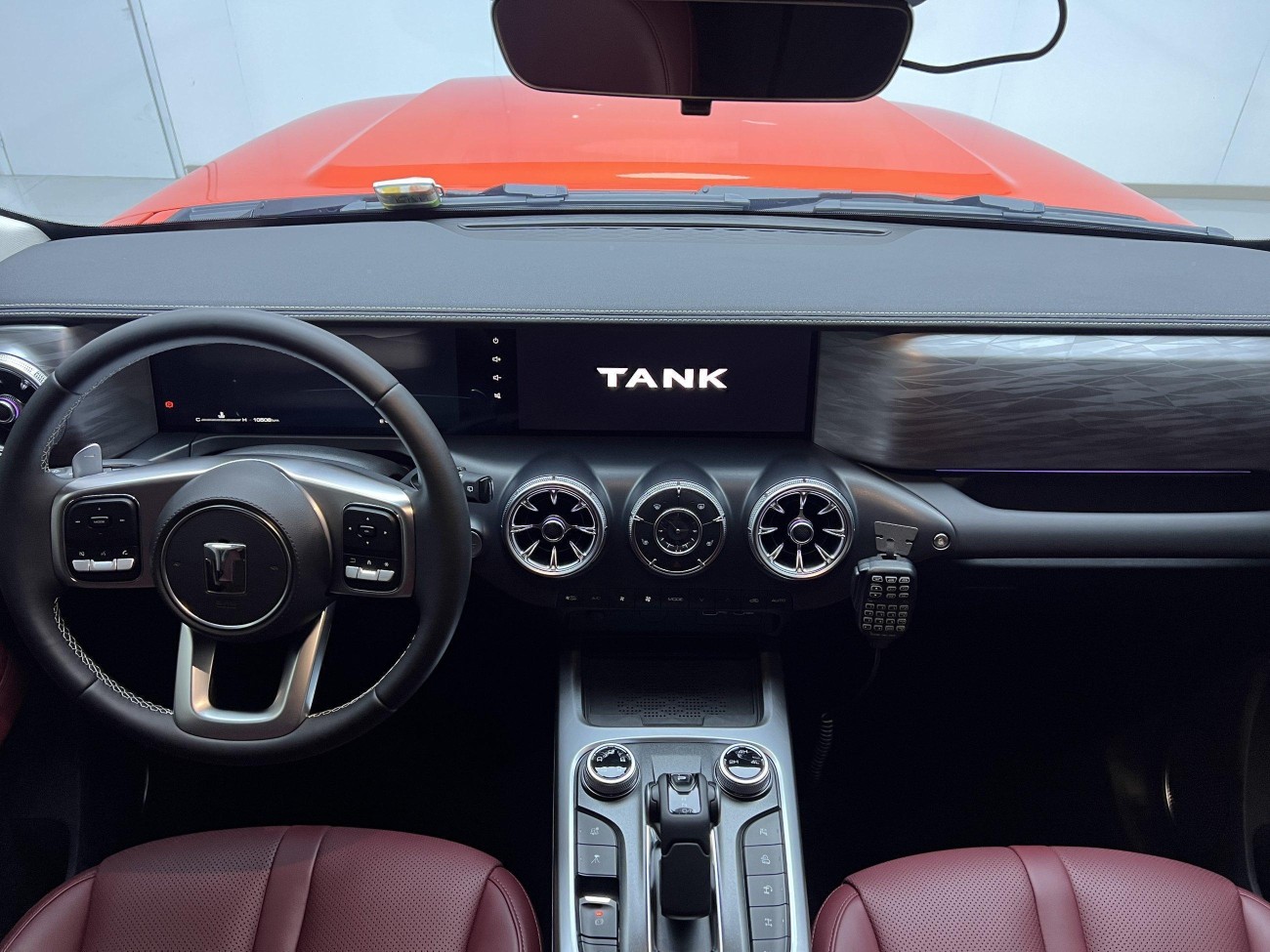 Tank 300 2024