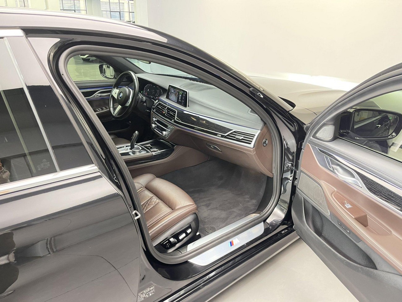 BMW 730Li 2020