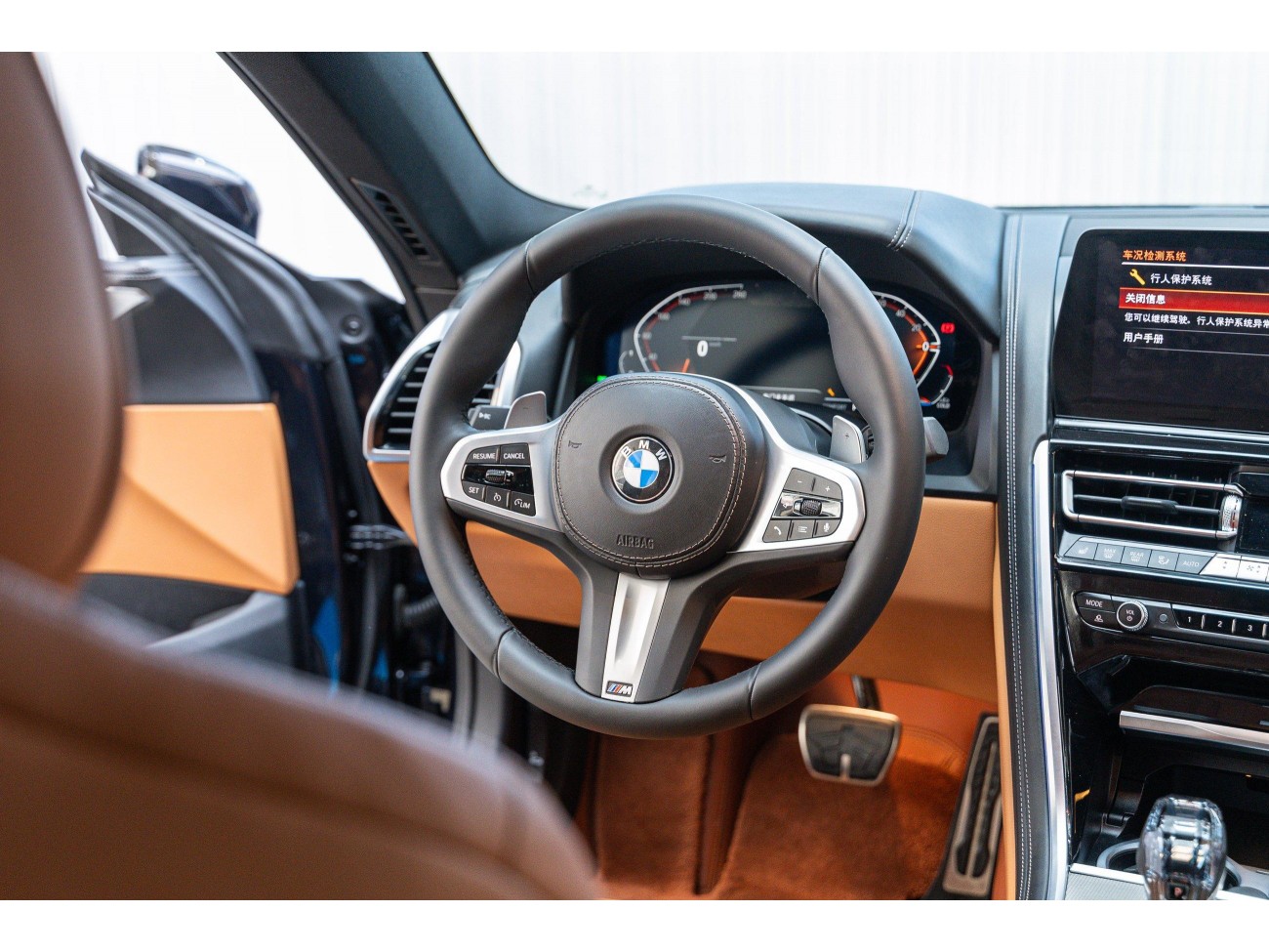 BMW 8 2024