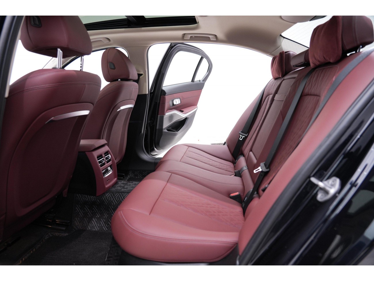 BMW 325Li 2024