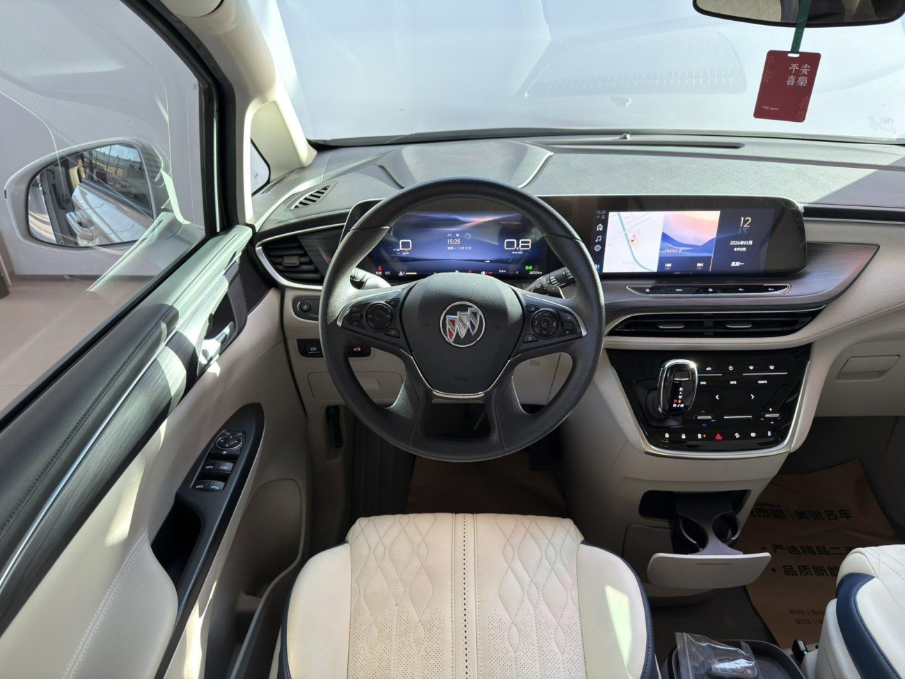 Buick GL8 2024