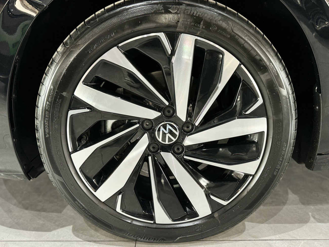 Volkswagen Passat 2024