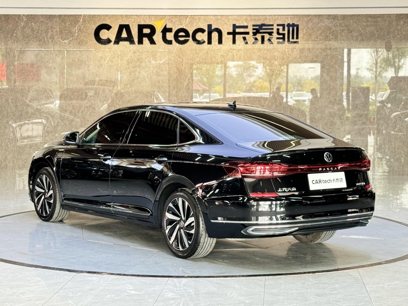 Volkswagen Passat 2024