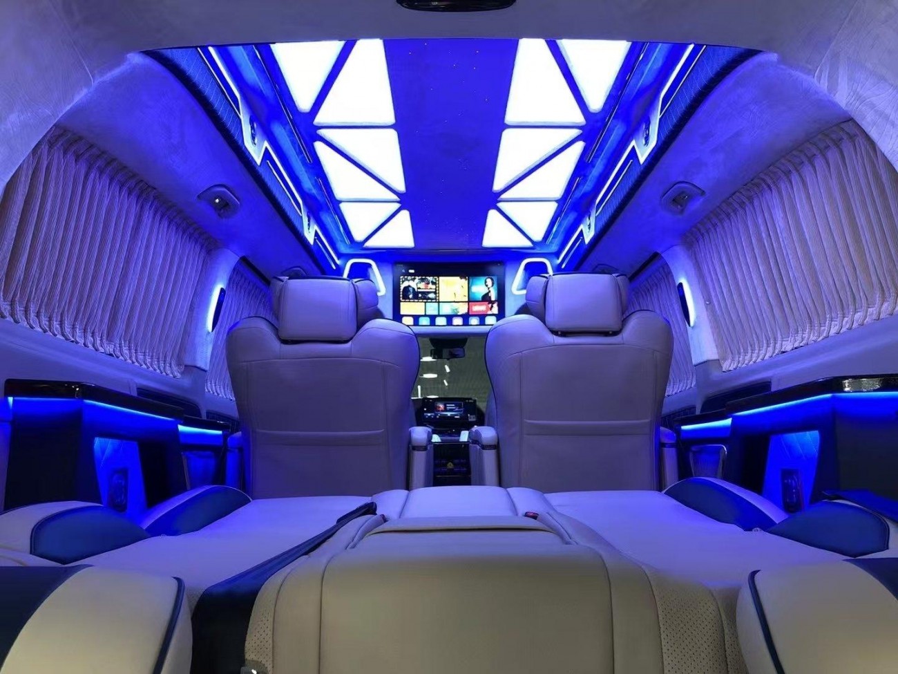 Mercedes-Benz 2021 2021