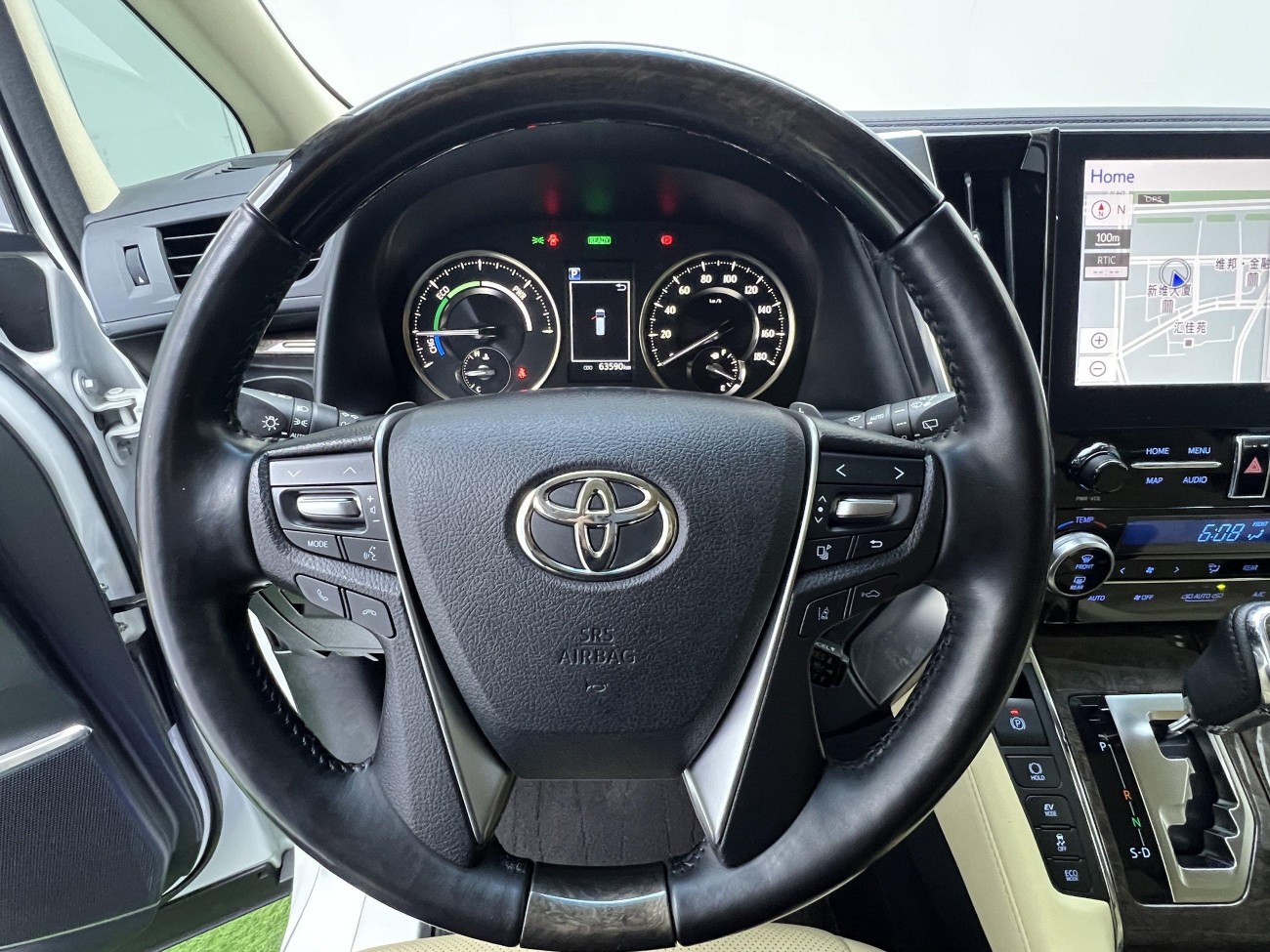 Toyota Alphard 2022