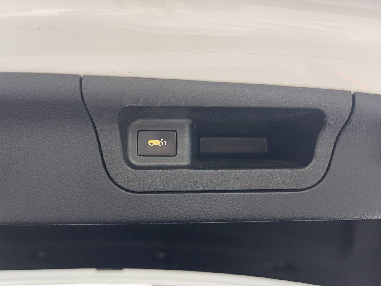 Mercedes-Benz C 200 L 2024