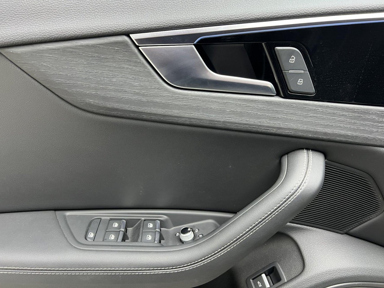 Audi A4L 40 TFSI 2024