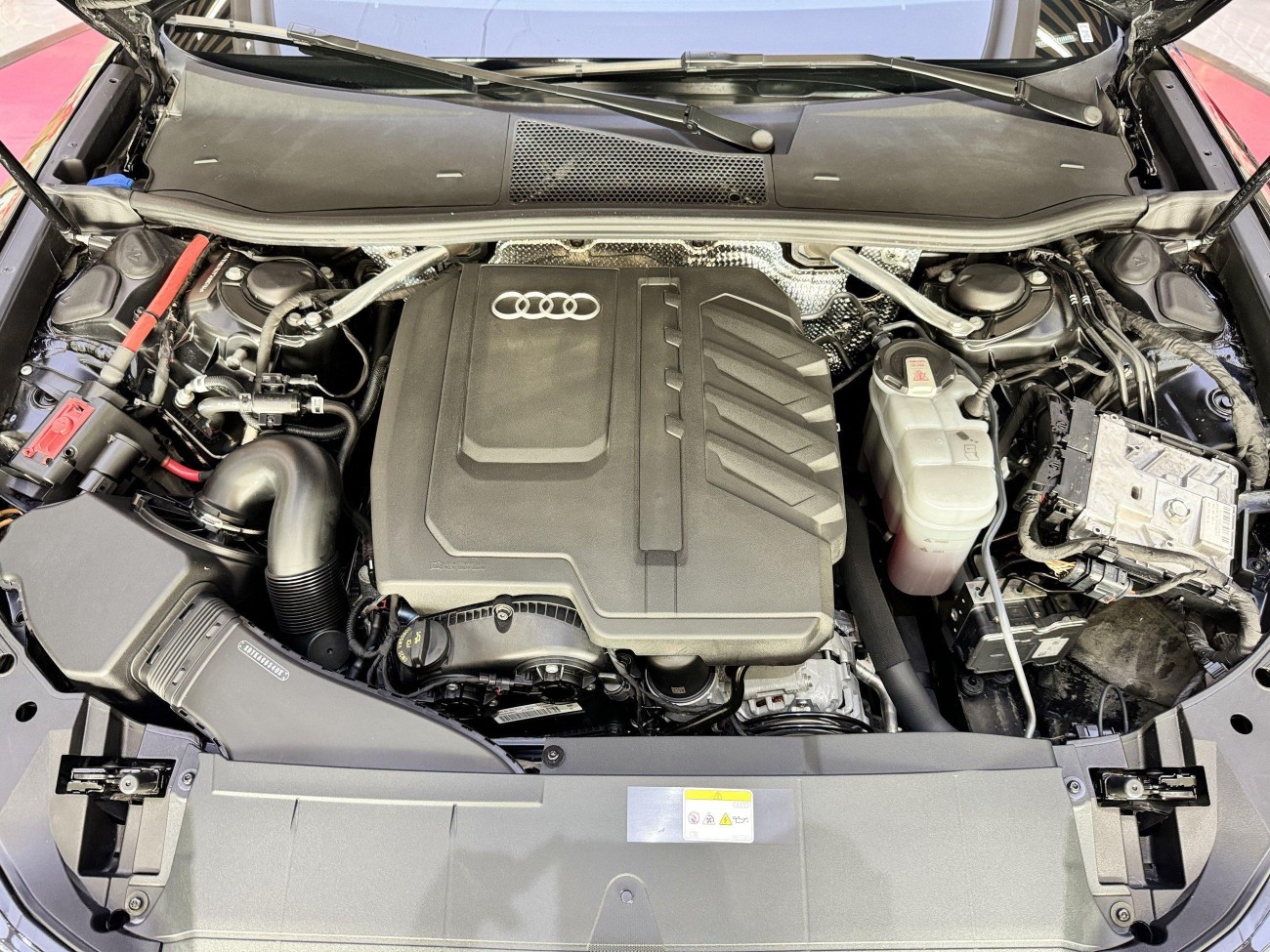 Audi A6L 45 TFSI 2024