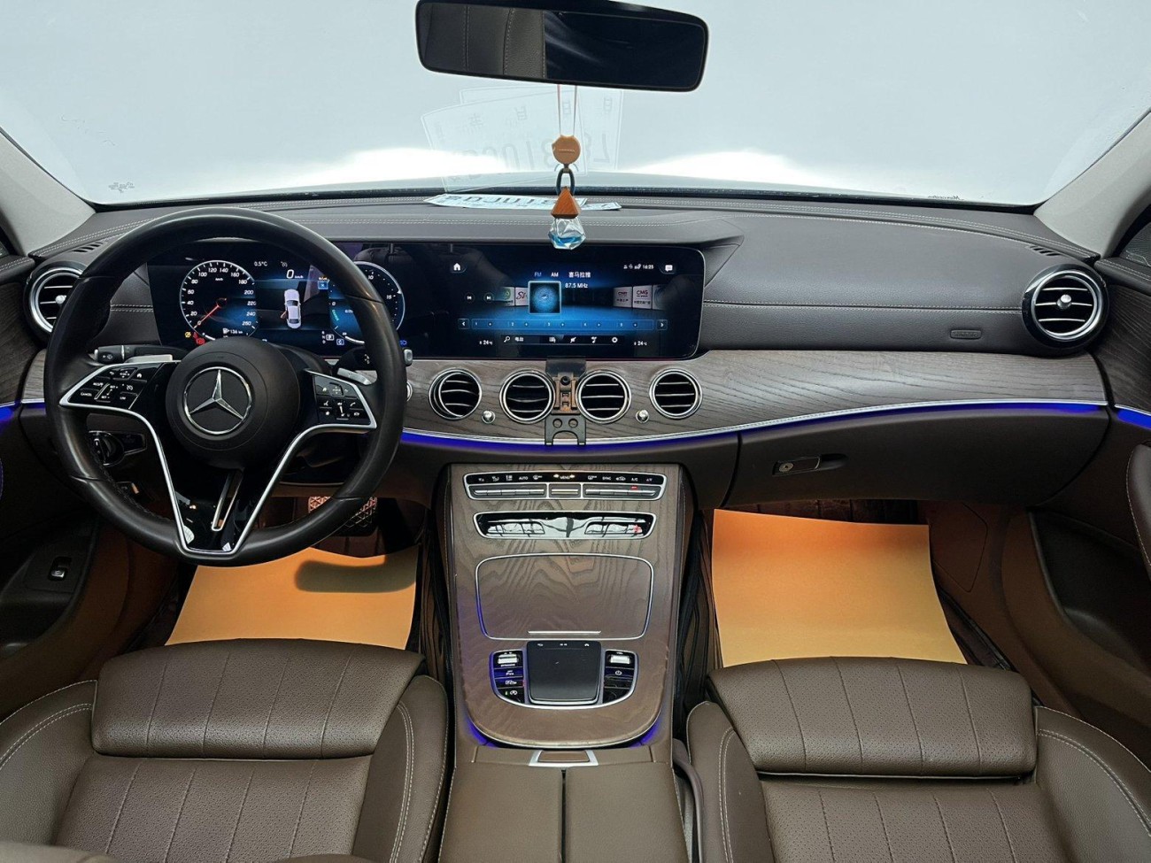 Mercedes-Benz E 260 L 2023