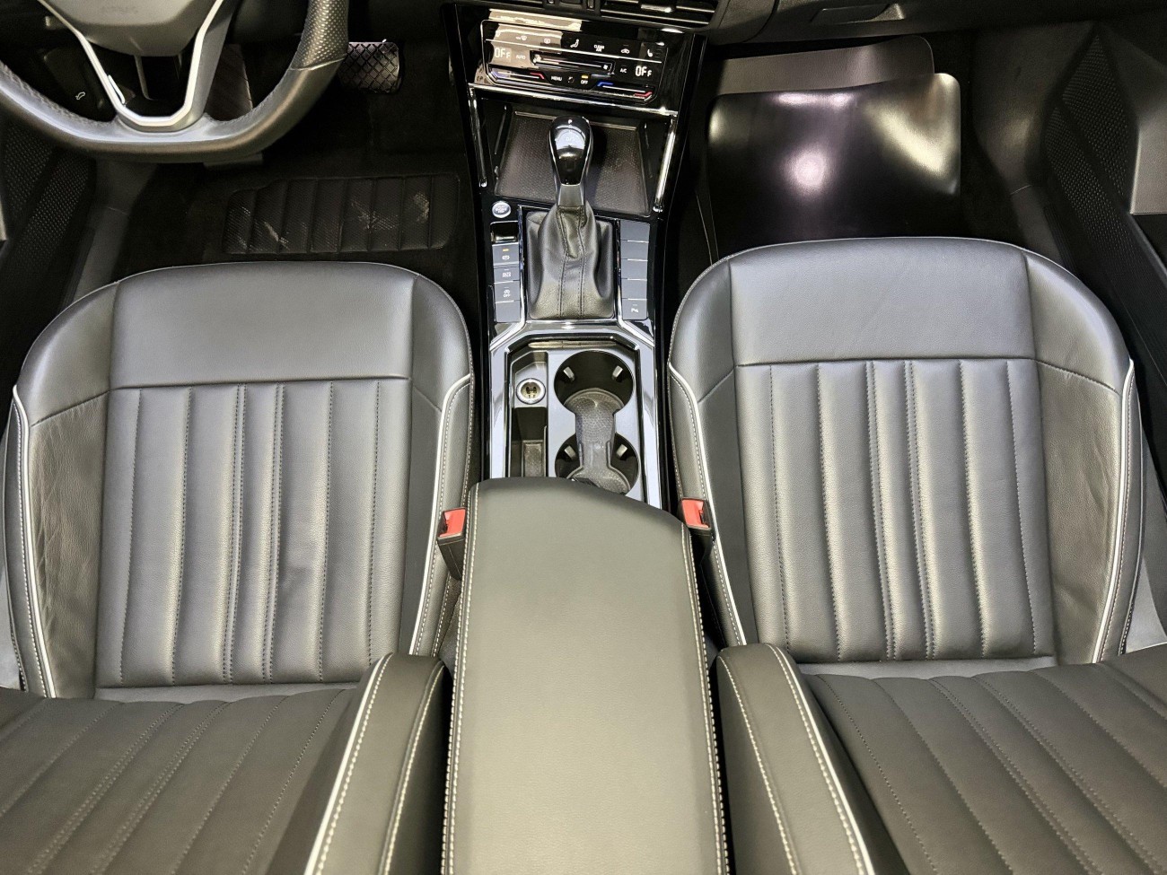 Volkswagen Passat 2023
