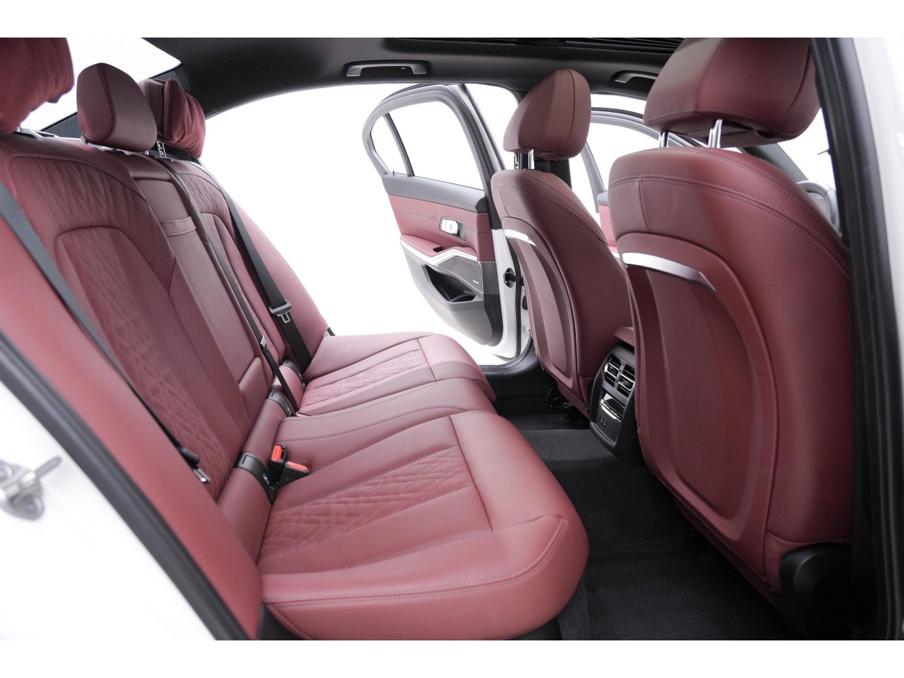 BMW 330Li 2023