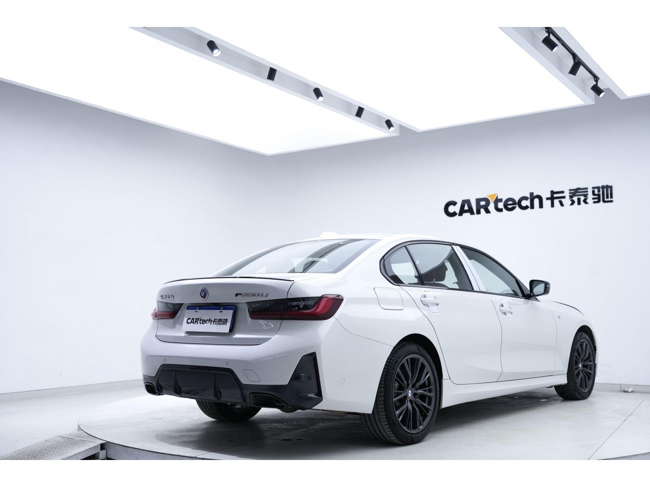 BMW 330Li 2023