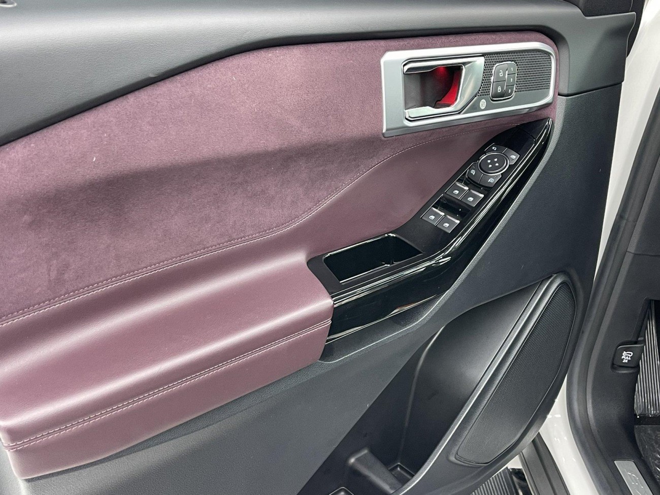 Ford Explorer 2024