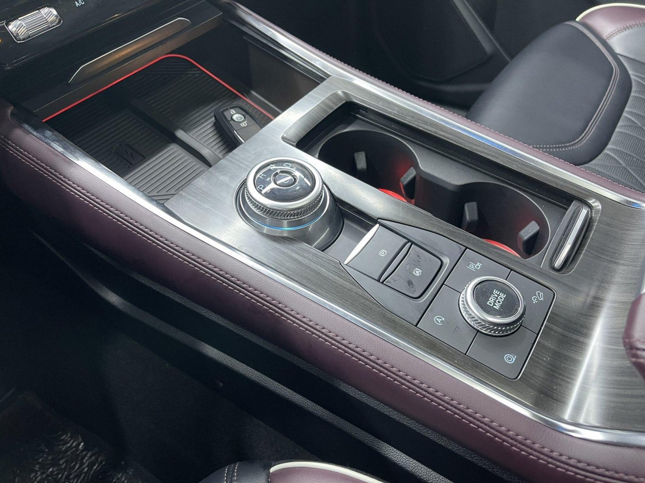 Ford Explorer 2024