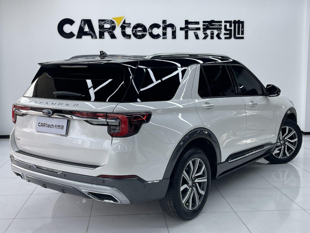 Ford Explorer 2024