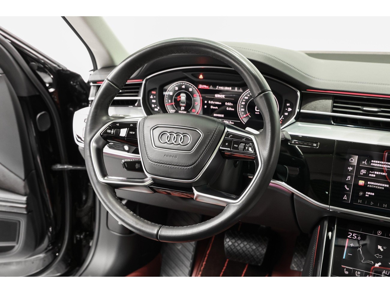 Audi A8L 50 TFSI 2024