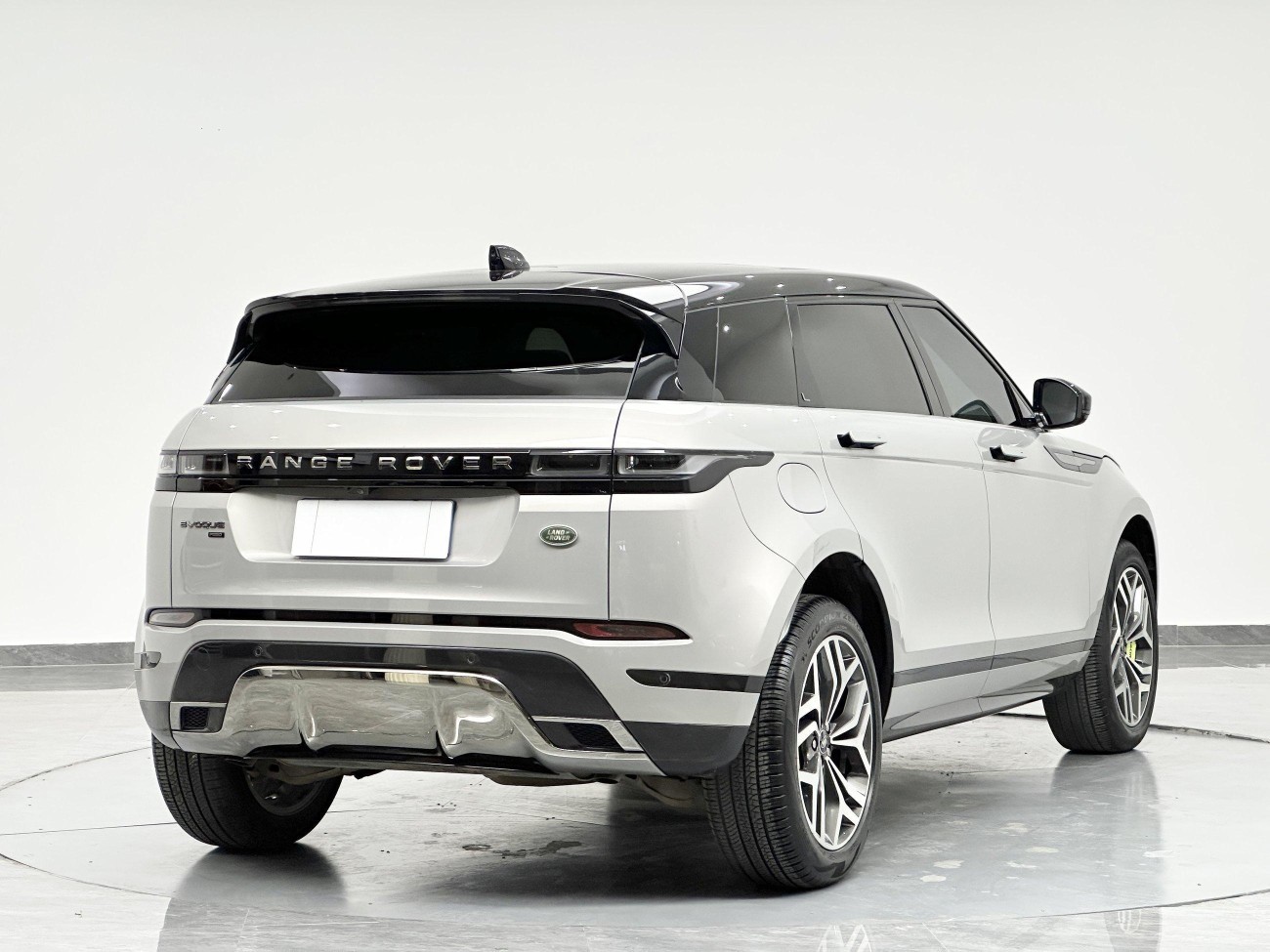 Land Rover Range Rover 2024