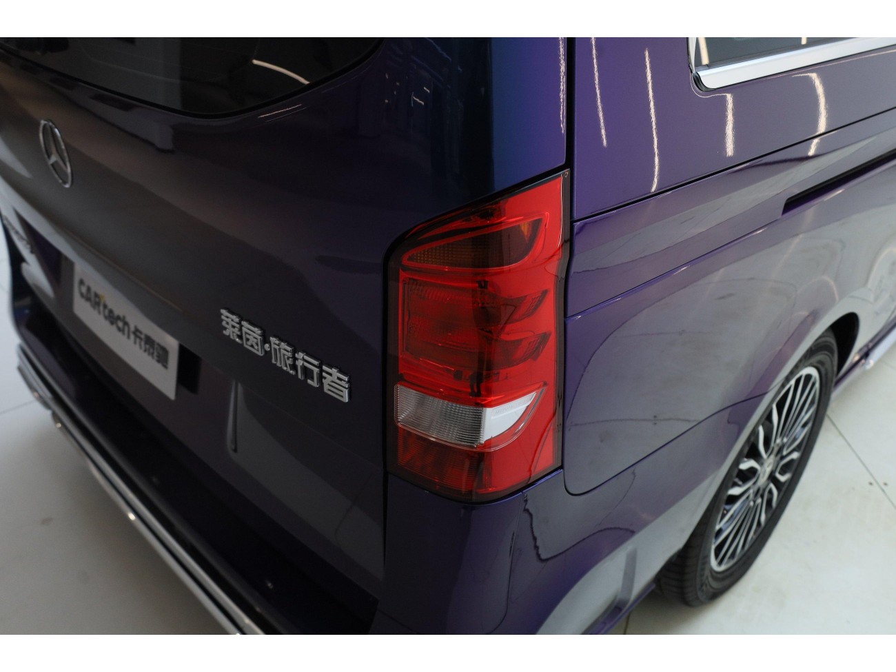 Mercedes-Benz 2022 2021