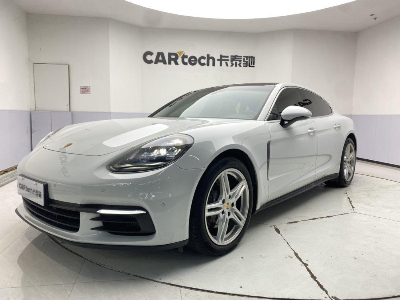 Porsche Panamera 2020