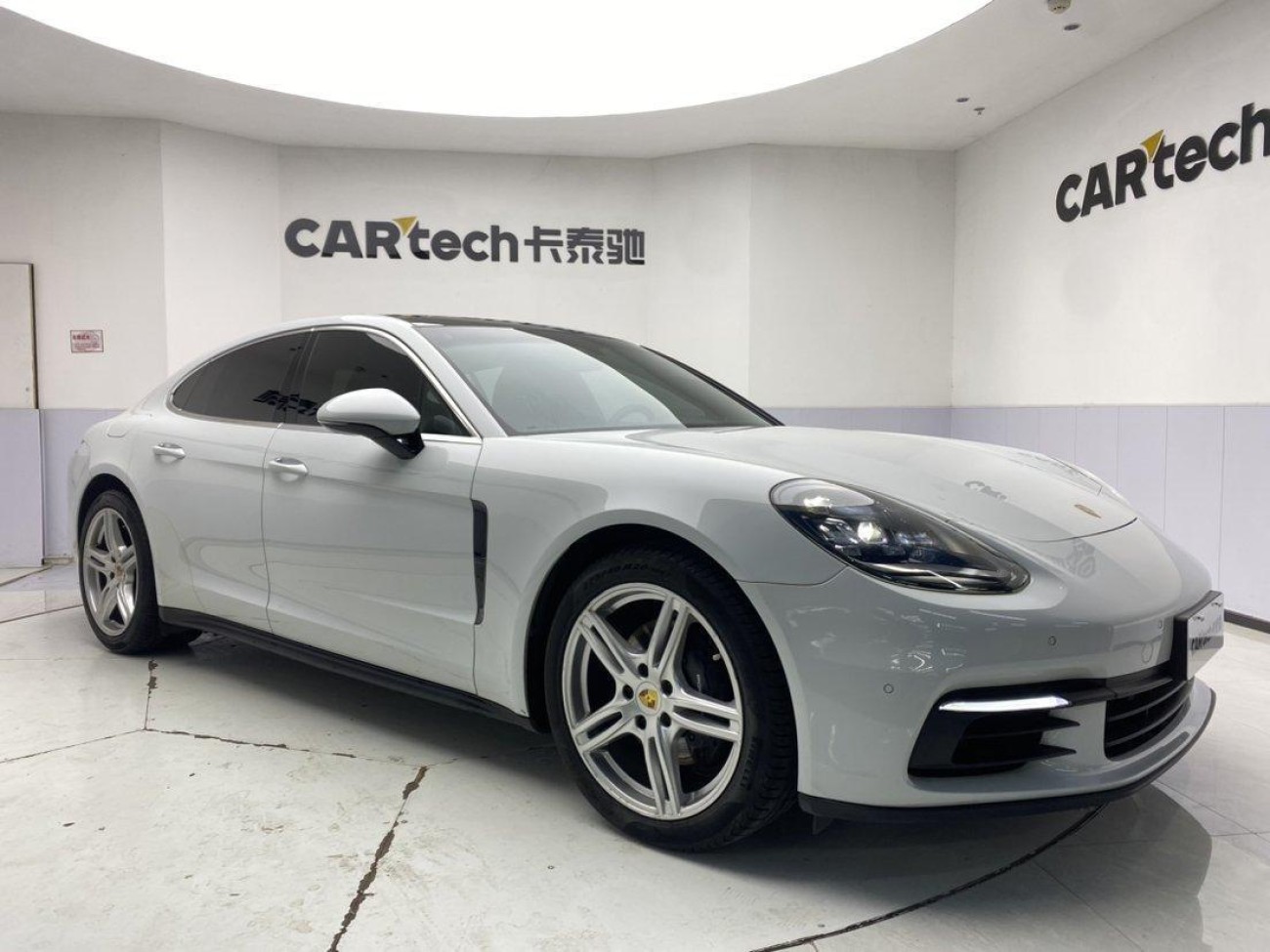 Porsche Panamera 2020