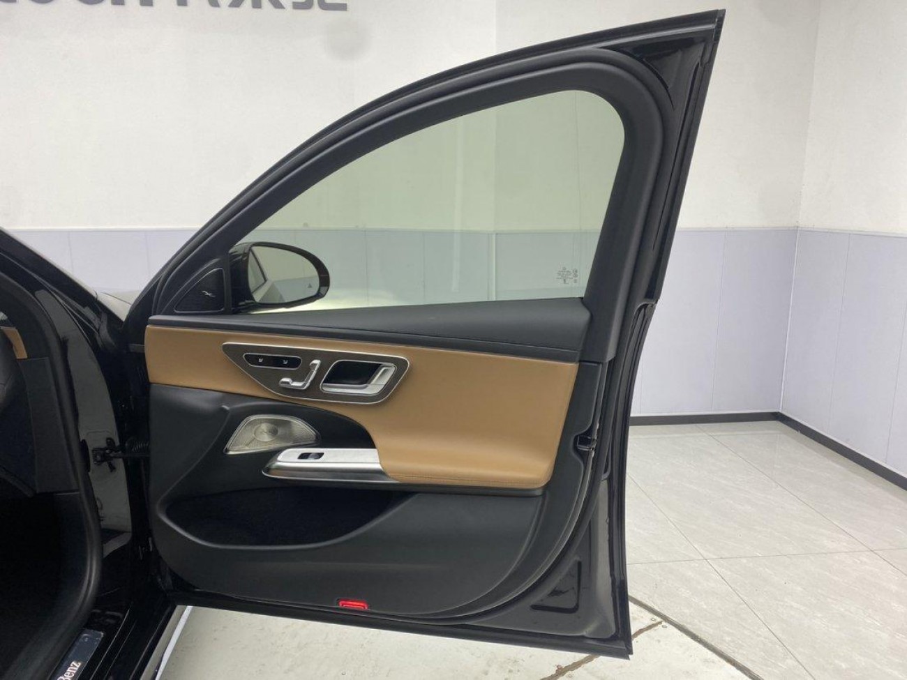 Mercedes-Benz E 300 L 2024