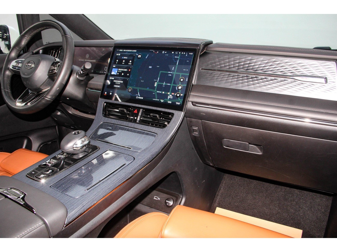 Trumpchi E9 2024