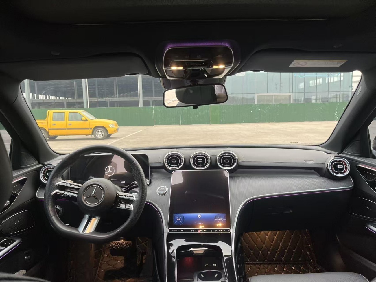 Mercedes-Benz C 260 L 2023