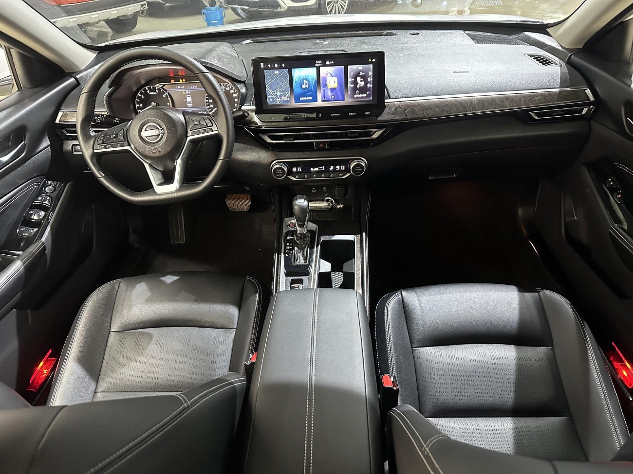 Nissan Teana 2024