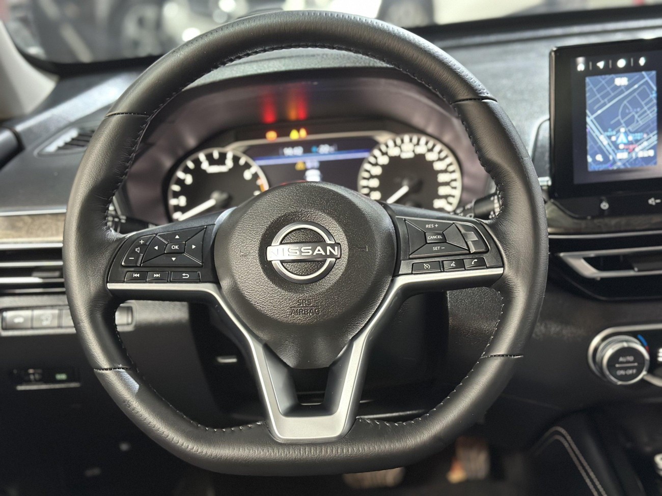 Nissan Teana 2024