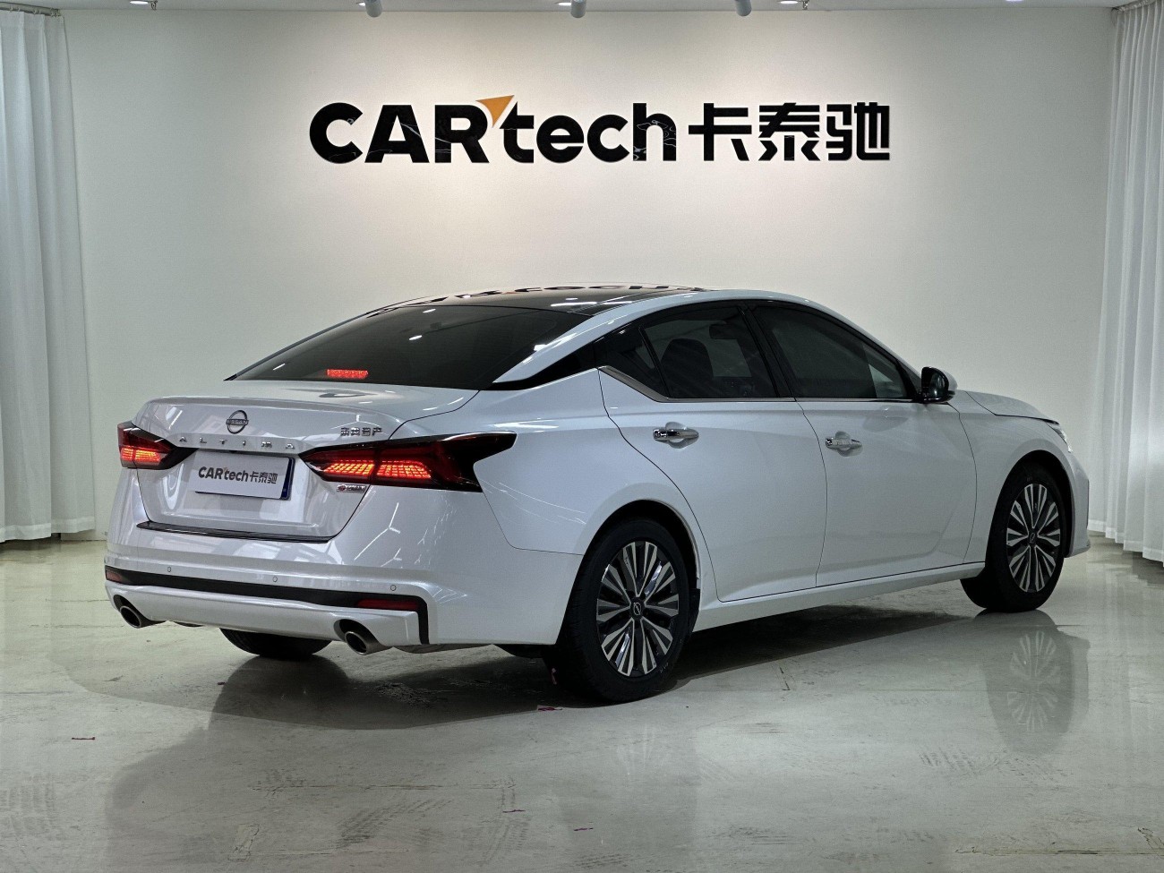 Nissan Teana 2024