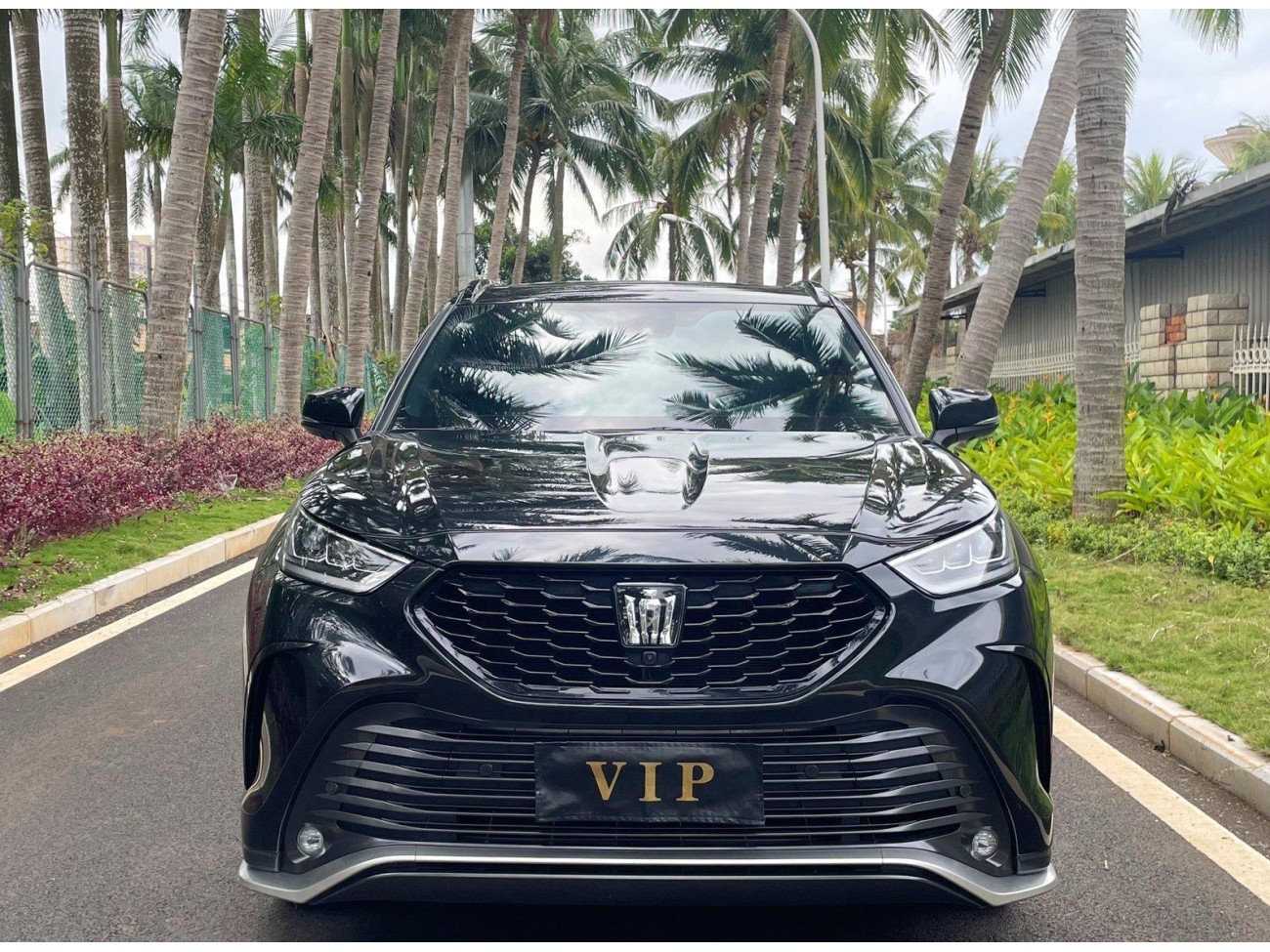 Toyota Crown 2025