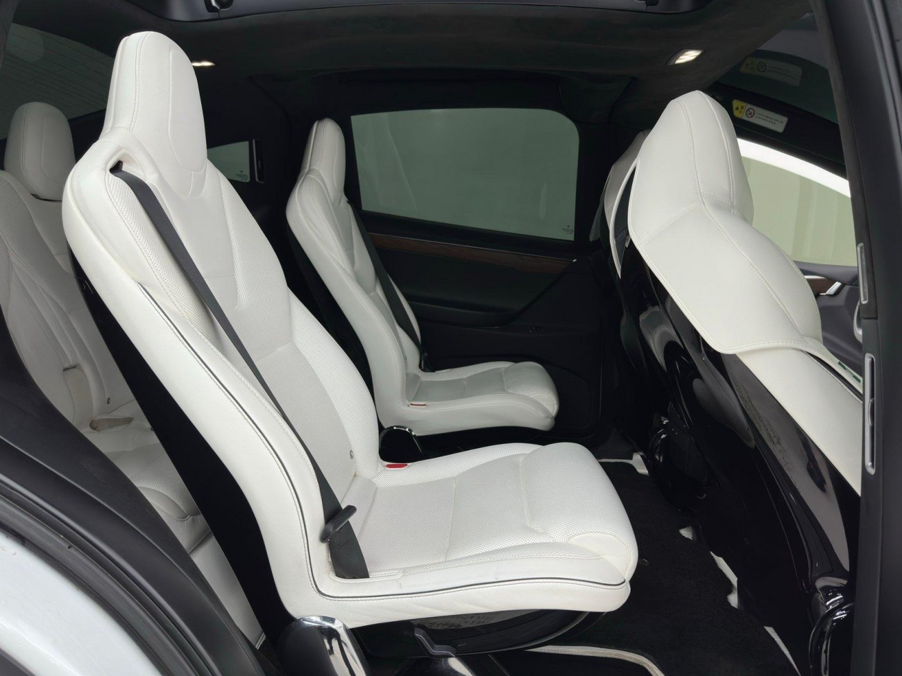 Tesla Model X 2017
