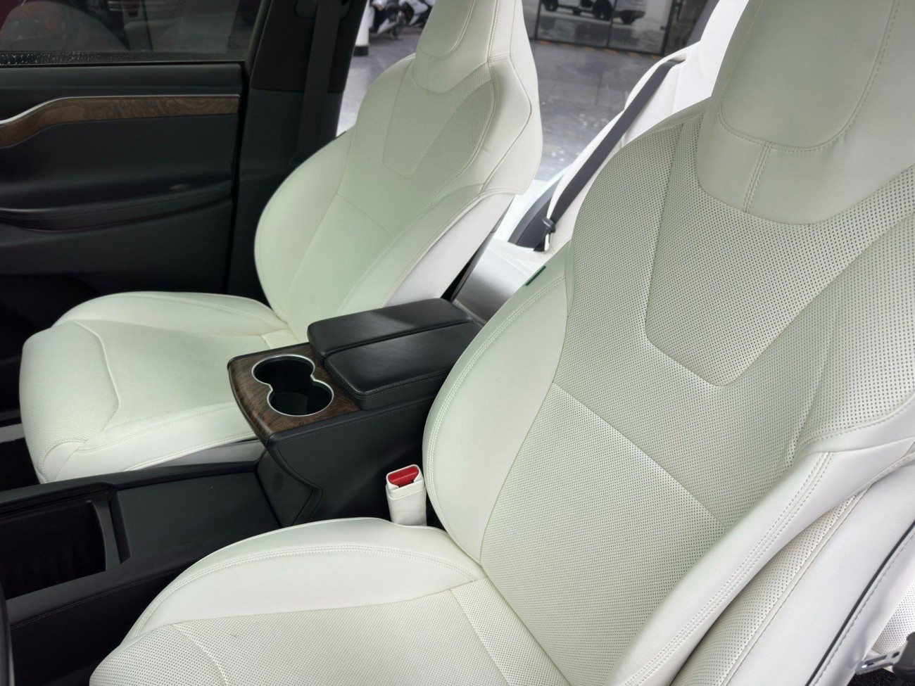 Tesla Model X 2017