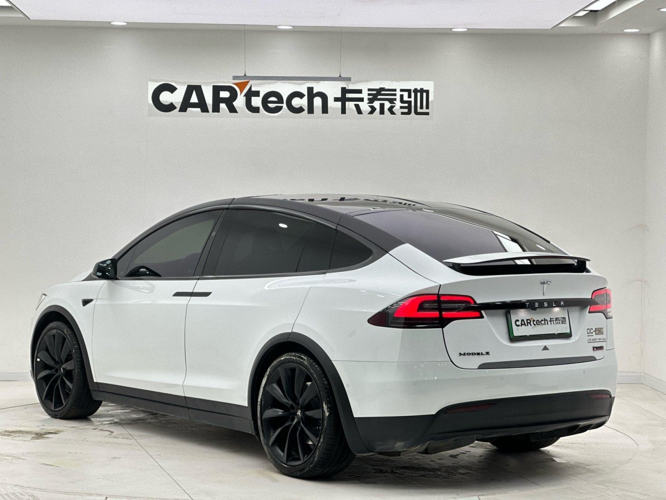 Tesla Model X 2017