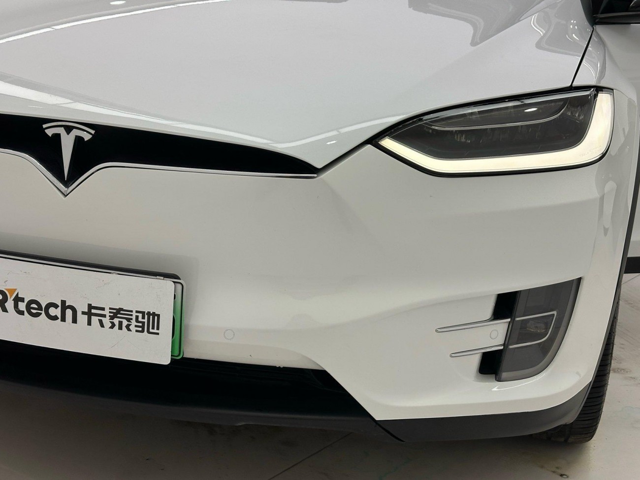 Tesla Model X 2017