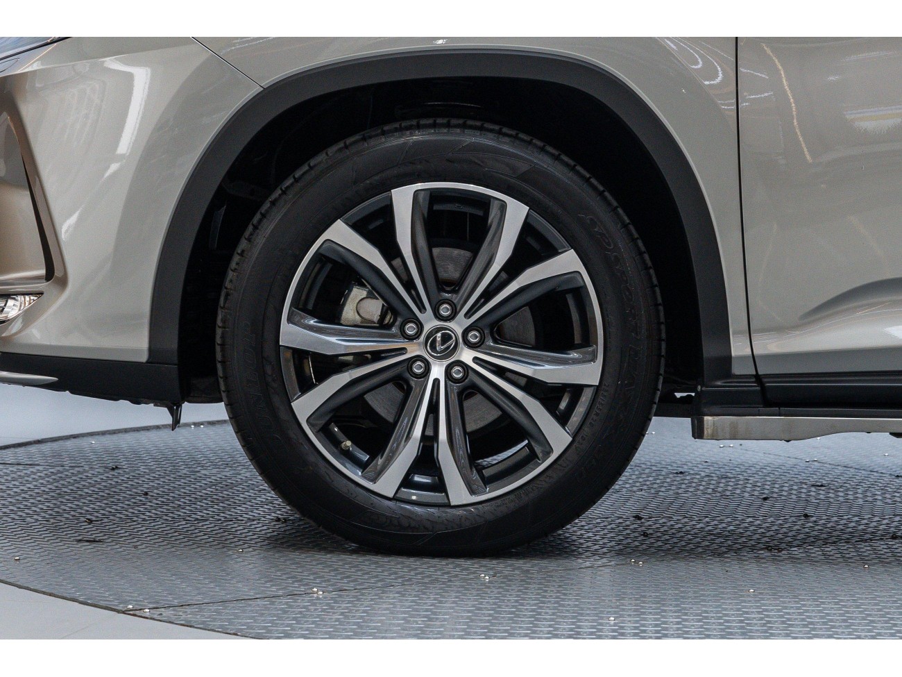 Lexus RX 202 2021