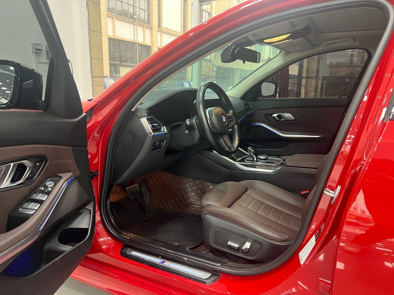 BMW 325Li 2021