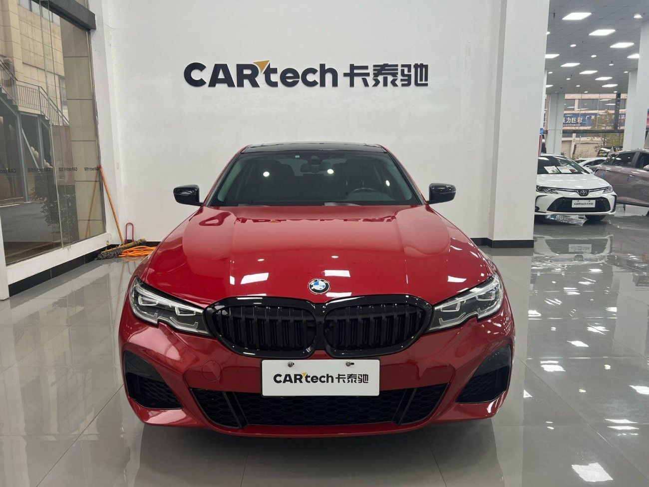 BMW 325Li 2021