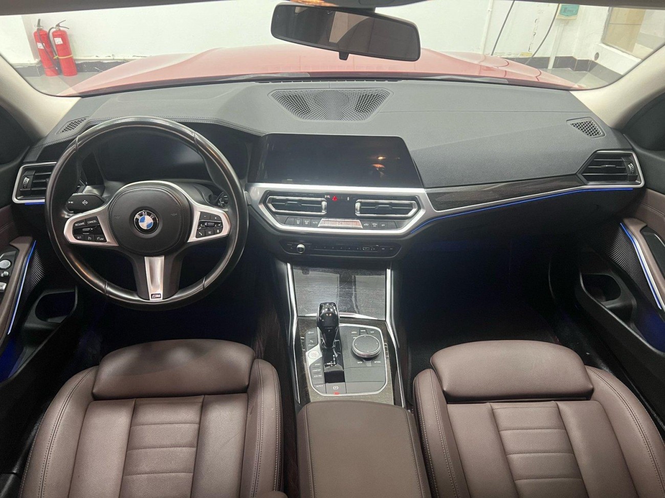 BMW 325Li 2021